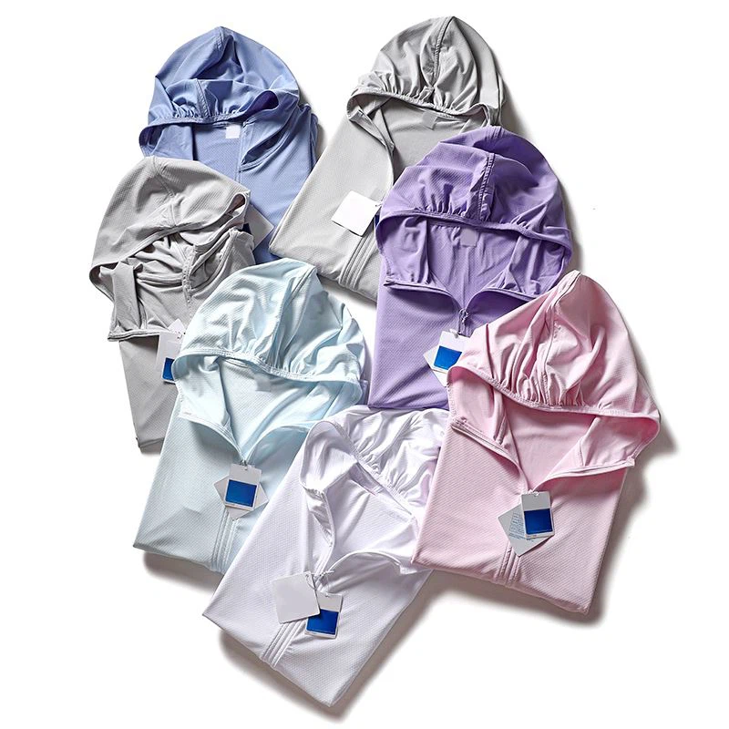 Abbigliamento per la protezione solare all'aperto